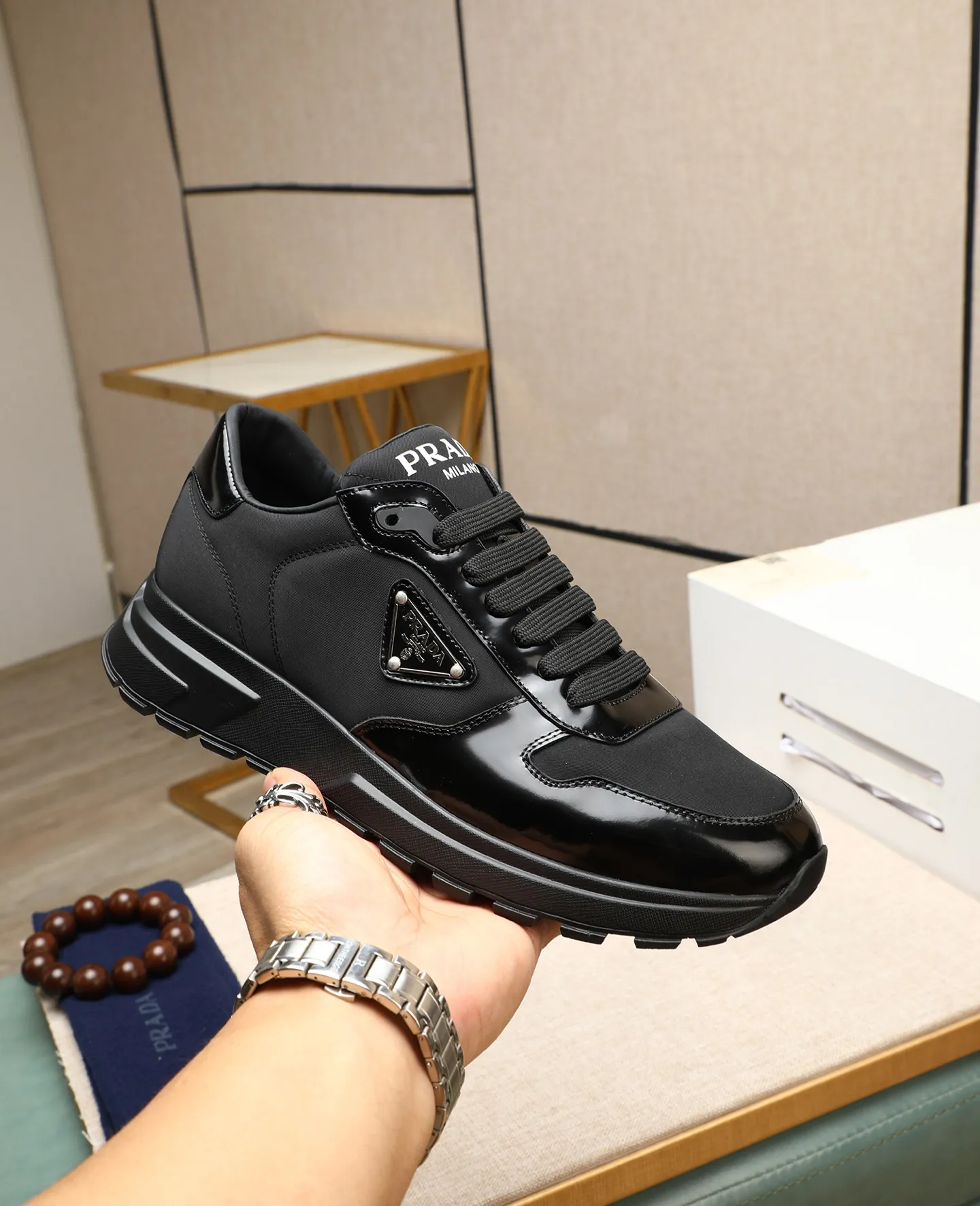 Men's shoes 💰540 🌹🌹[PRADA—Prada] 2025 latest model 🙈original replica! 👟👟👟Available here. The workmanship is top-notch. The upper is made from Italy. 🇮🇹Imported first-layer cowhide. ❗️Breathable genuine leather lining @Suitable for travel. The original version has an enlarged engraved sole, making it suitable for all kinds of travels, showing low-key luxury. Let quality speak for itself. Color: Size: 38-45